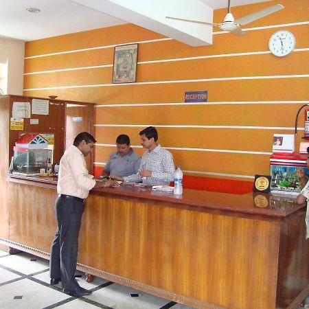 Hotel Ridhi N Sidhi Bettiah Exteriör bild