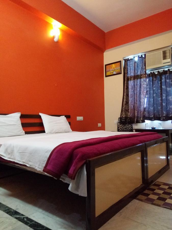 Hotel Ridhi N Sidhi Bettiah Exteriör bild